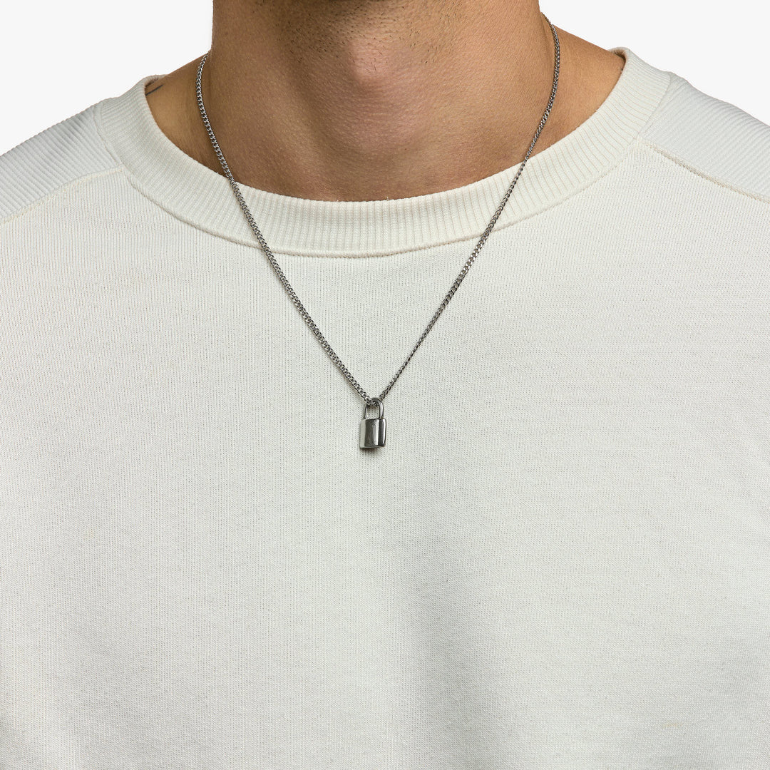 On Lock Necklace Silver #material_silver