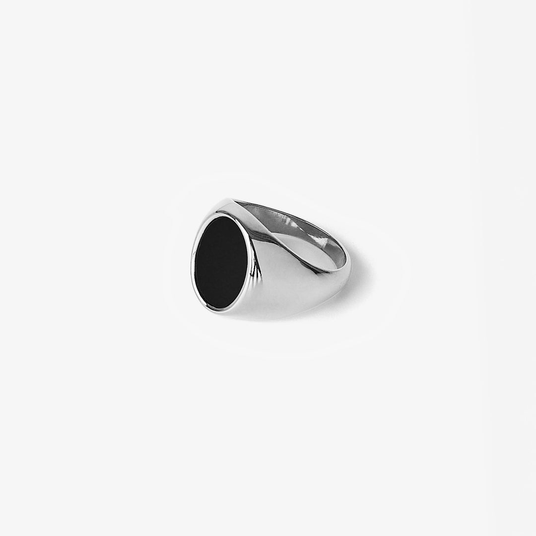 City of Gold Oval Ring Silver #material_silver